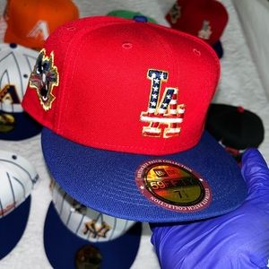 LA lids size 7 1/2 fitted collection.